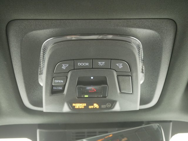 New 2027 Wind Chill Pearl with Midnight Black Metallic roof Toyota Limited image 23