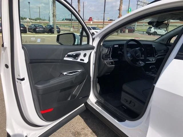 New 2025 White Kia SX-Prestige image 10