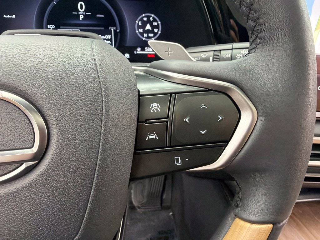 Used 2026 White Lexus 350h Premium+ image 14