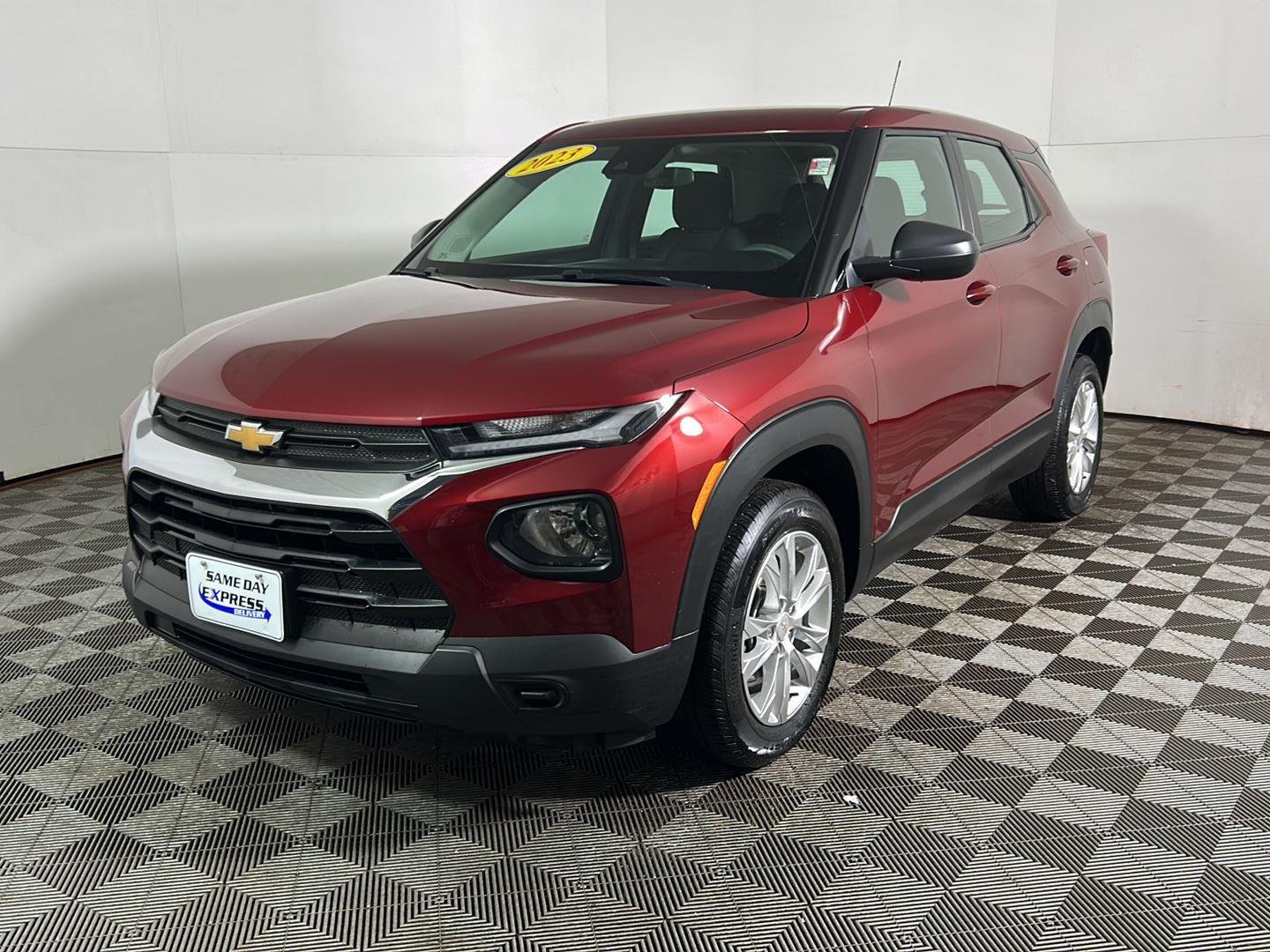 Used 2023 Crimson Metallic Chevrolet LS image 9