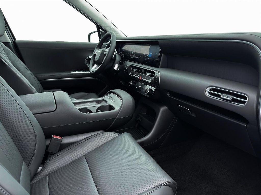 New 2026 Blue Hyundai SEL AWD image 15