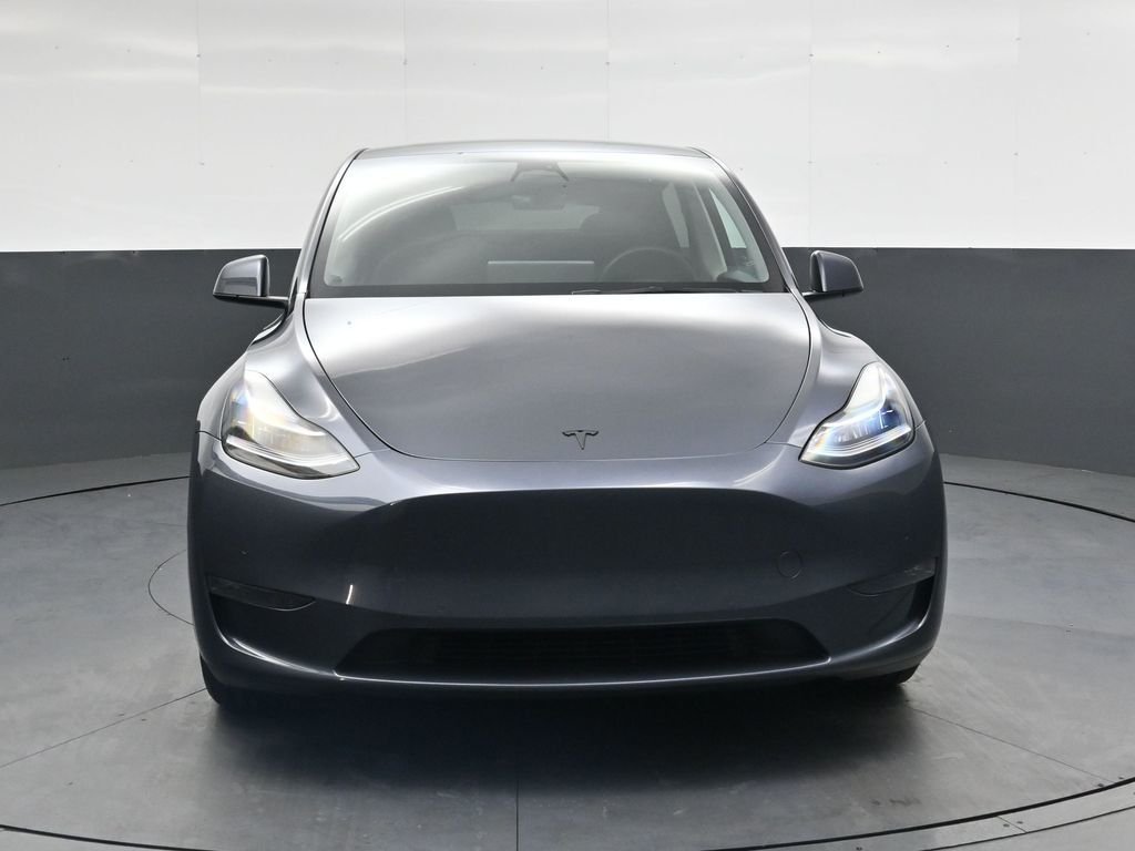 Used 2022  Tesla Long Range image 13