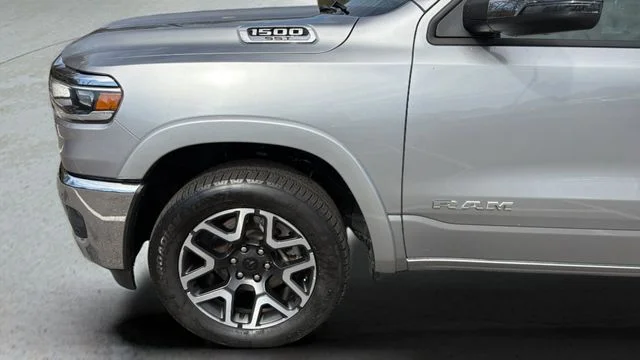 Used 2025 Silver Ram Laramie image 33