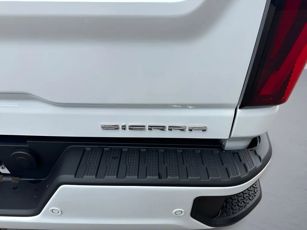 New 2026 Glacier White Tricoat GMC Denali Ultimate DRW image 40
