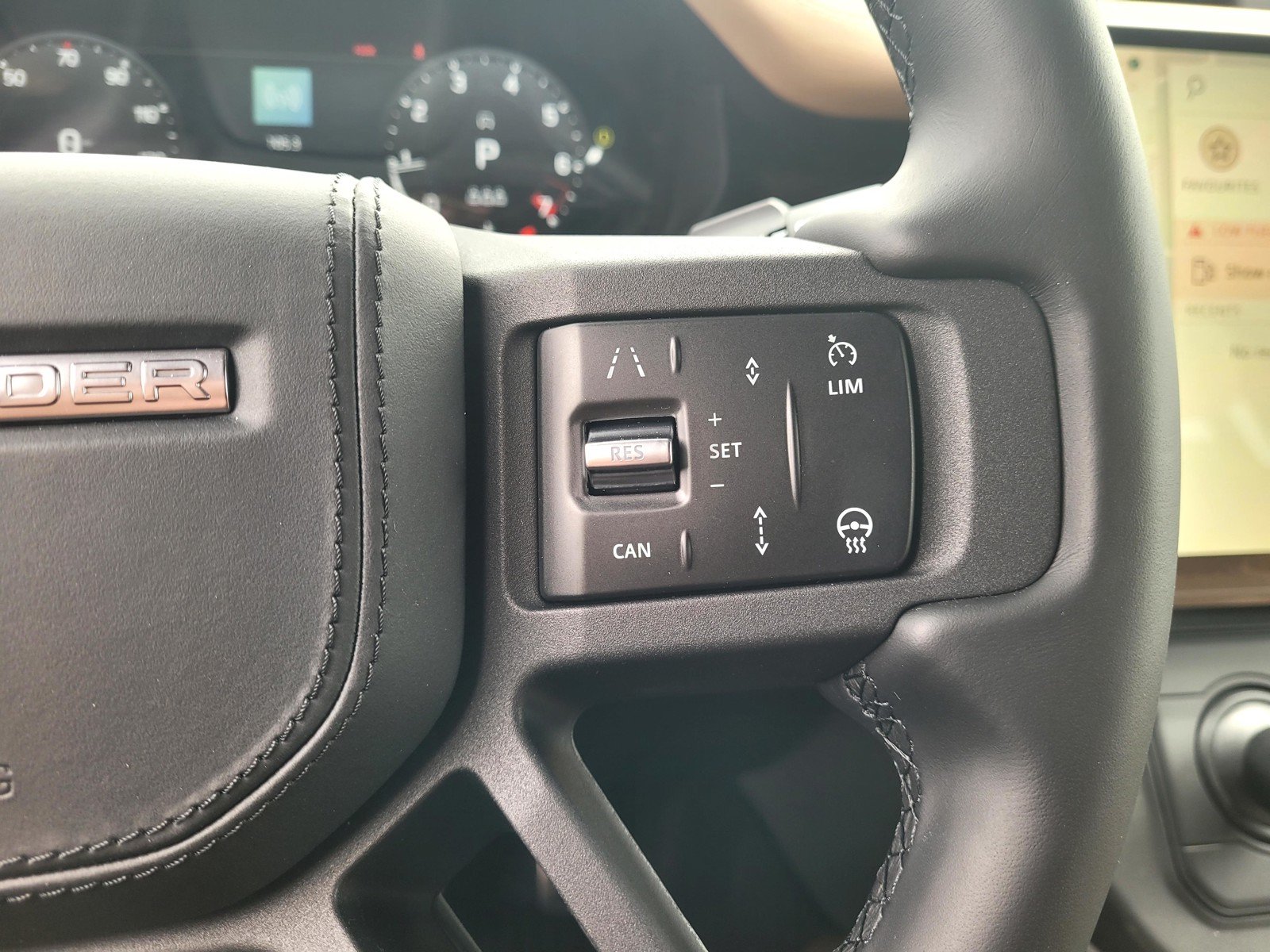 New 2026 Woolstone Green Land Rover X image 24