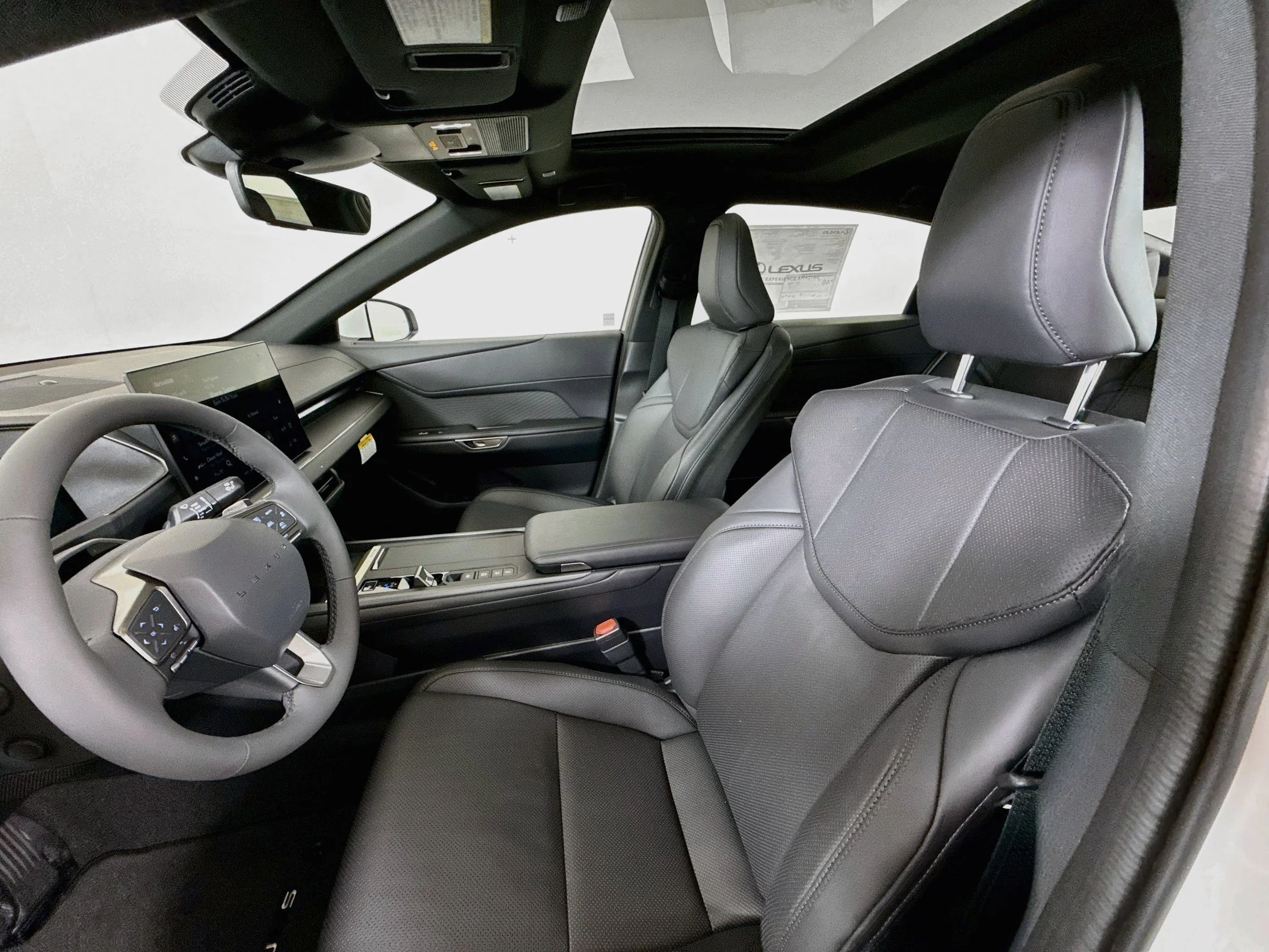 New 2026 Ultra White Lexus ES 350h PREMIUM image 11