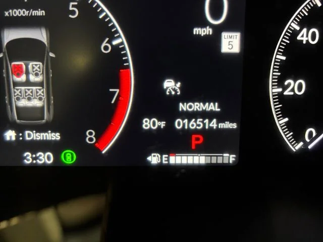 Used 2024 Silver Honda EX-L image 18