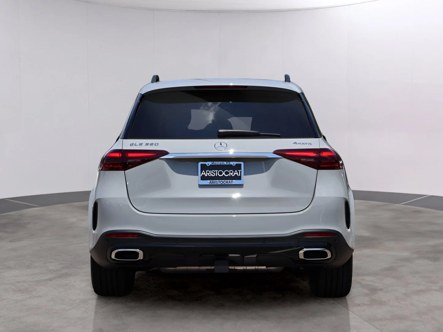New 2026 MANUFAKTUR Alpine Gray Mercedes-Benz GLE 350 image 6