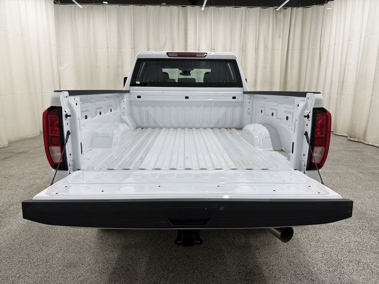2026 GMC Sierra 2500HD Pro - Photo 16