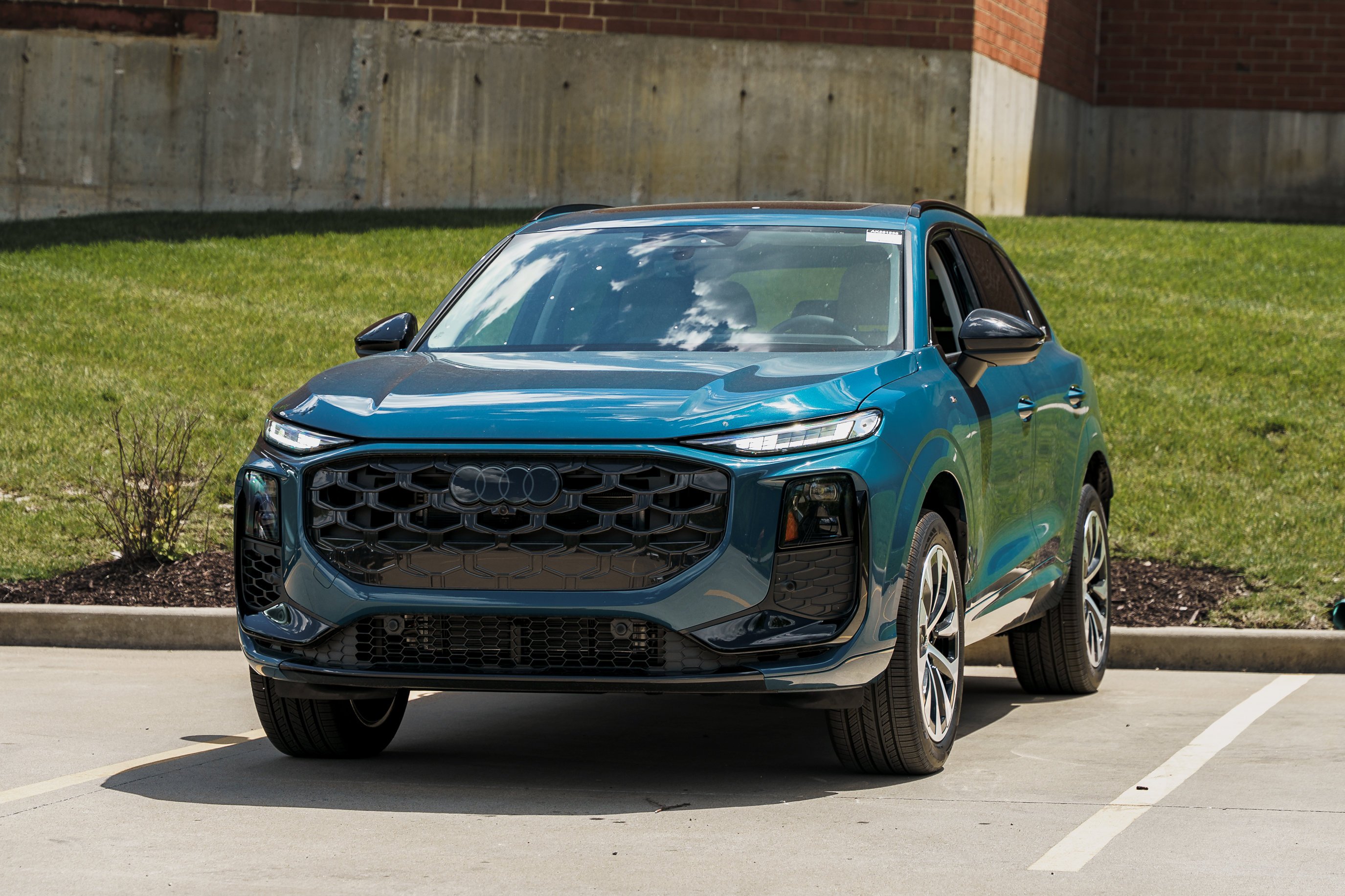 New 2026 Malpelo Blue Metallic Audi S line image 7