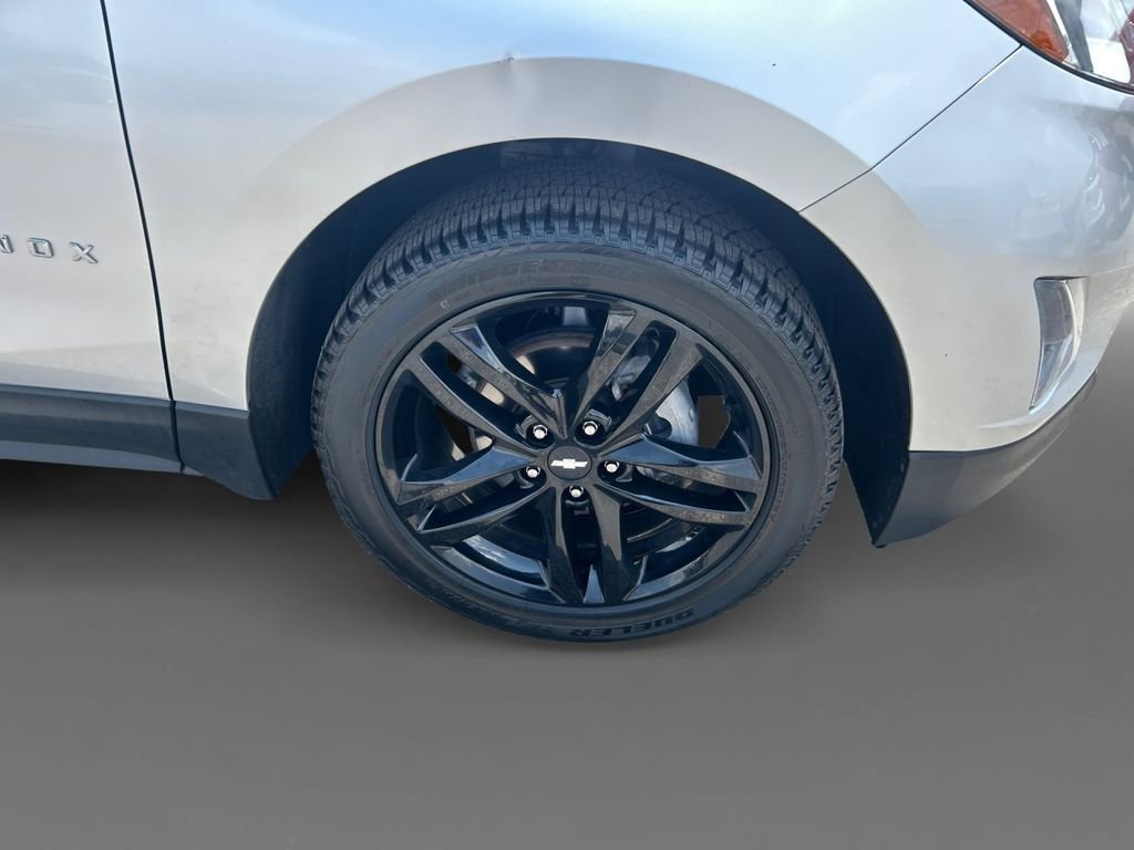 Used 2021 Silver Chevrolet LT image 16