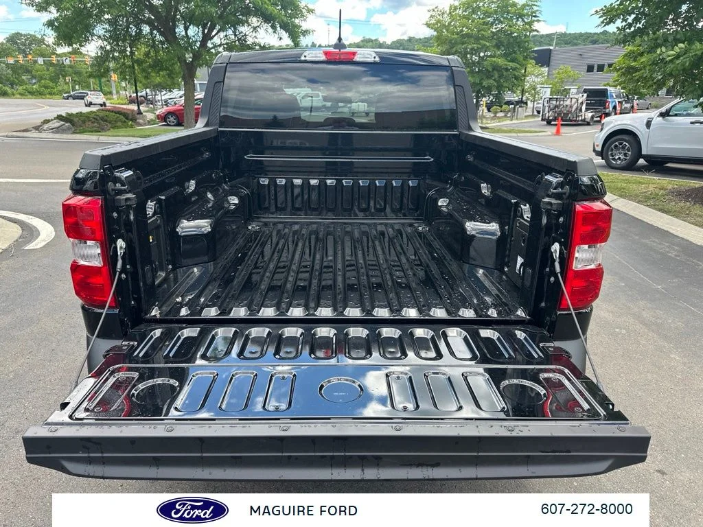 New 2026 Shadow Black Ford XLT image 10