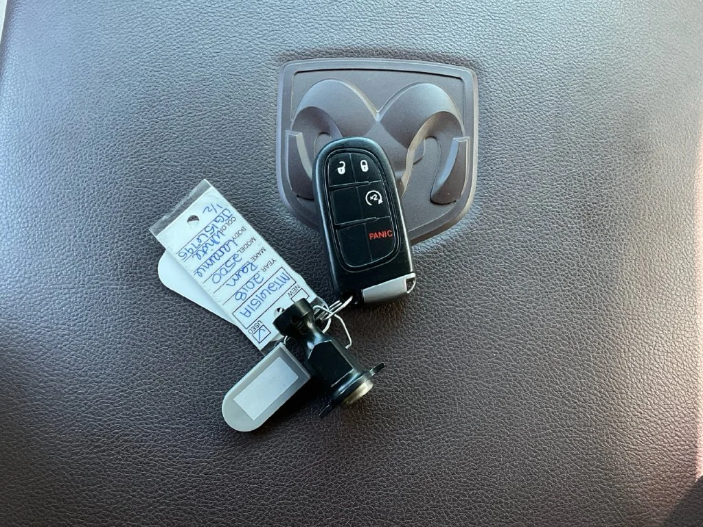 Used 2018 White Ram Laramie image 36