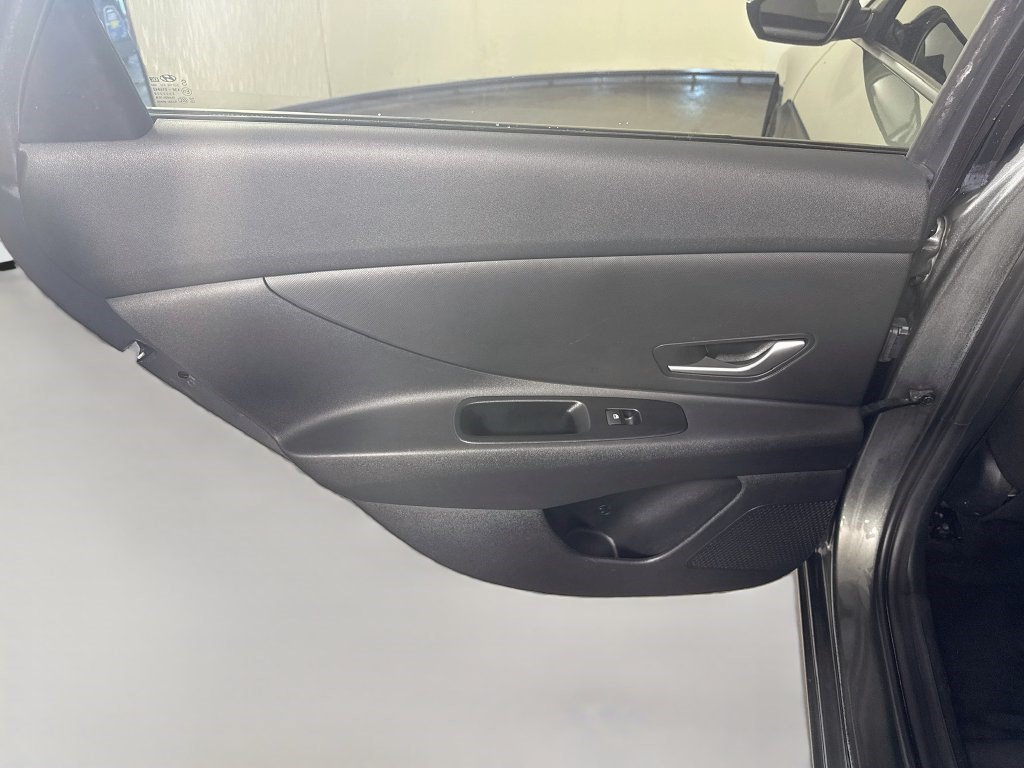 Used 2025 Amazon Gray Hyundai SE image 21