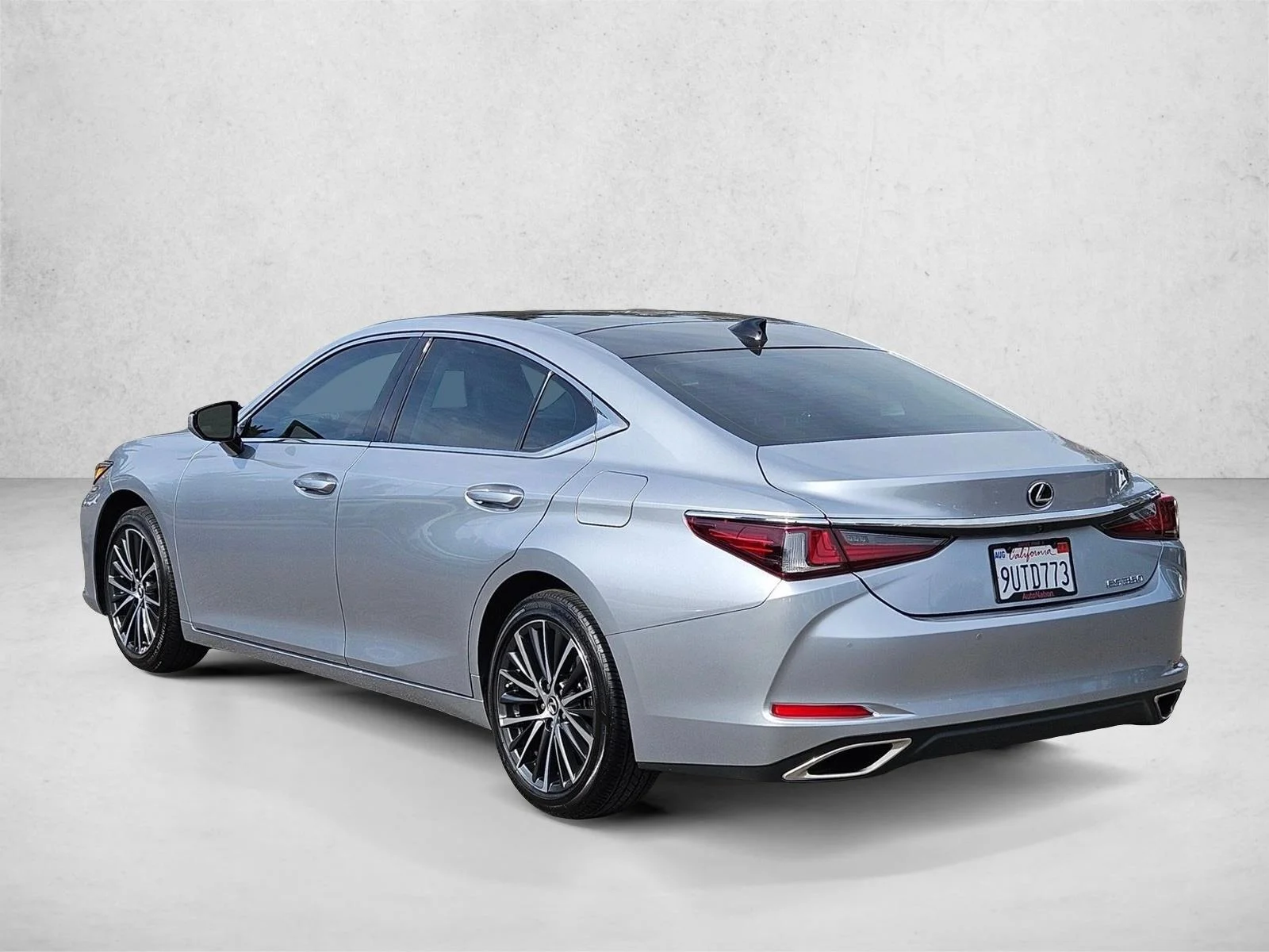 Certified Used 2025 Iridium Lexus  image 8
