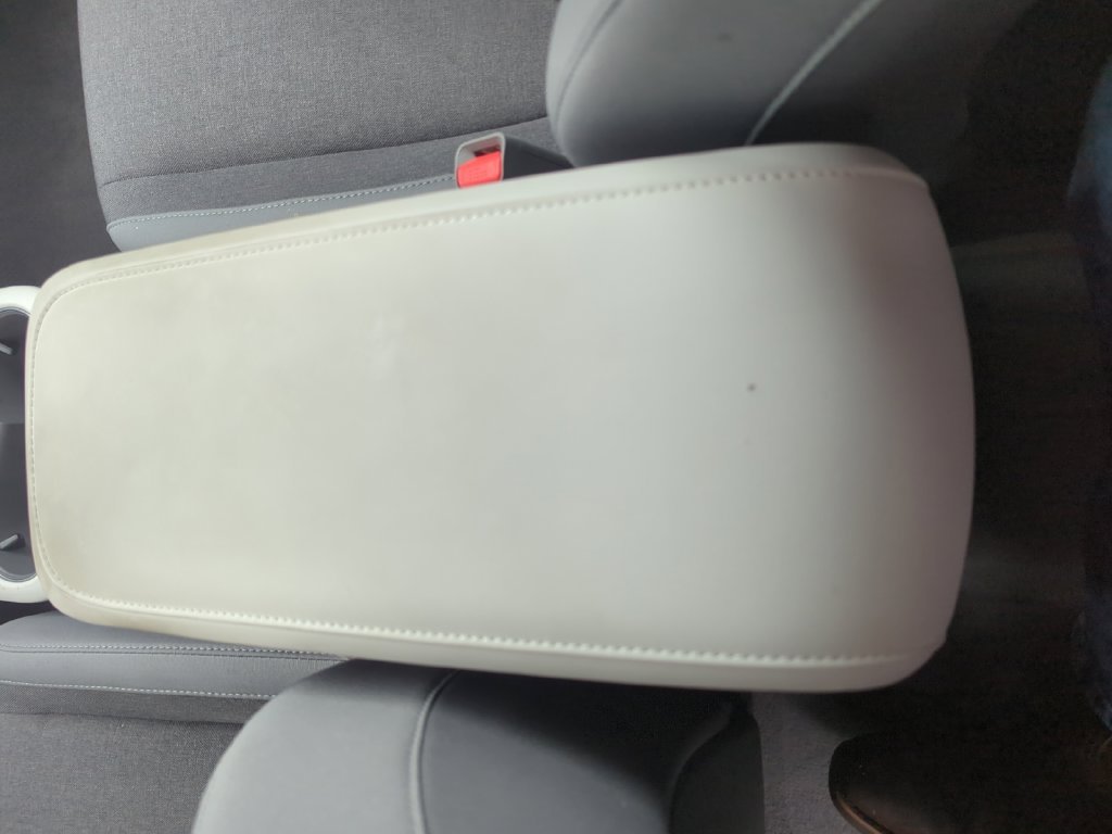 Used 2024 Gold Hyundai SEL image 22