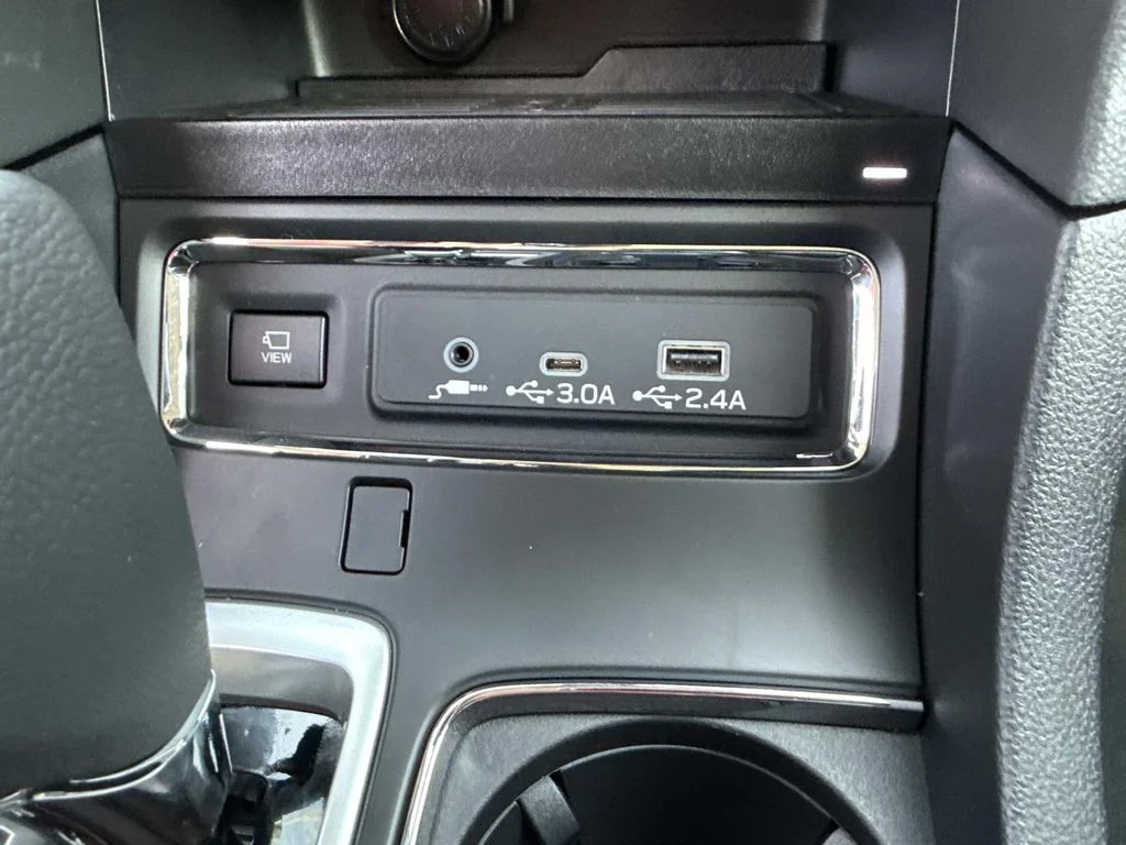 New 2026 SAPPHIRE BLUE PEARL Subaru Limited 7-Passenger image 34