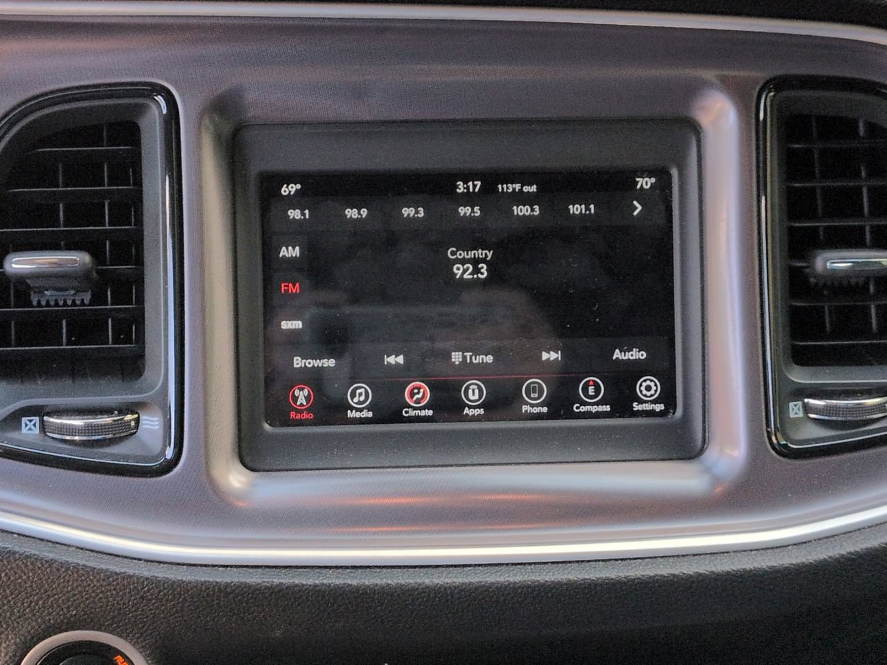 Used 2020 Hellraisin Dodge SXT image 14