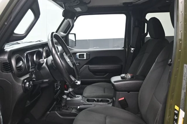 Photo 6