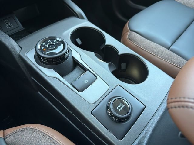 New 2026 Space White Metallic Ford Outer Banks® image 20