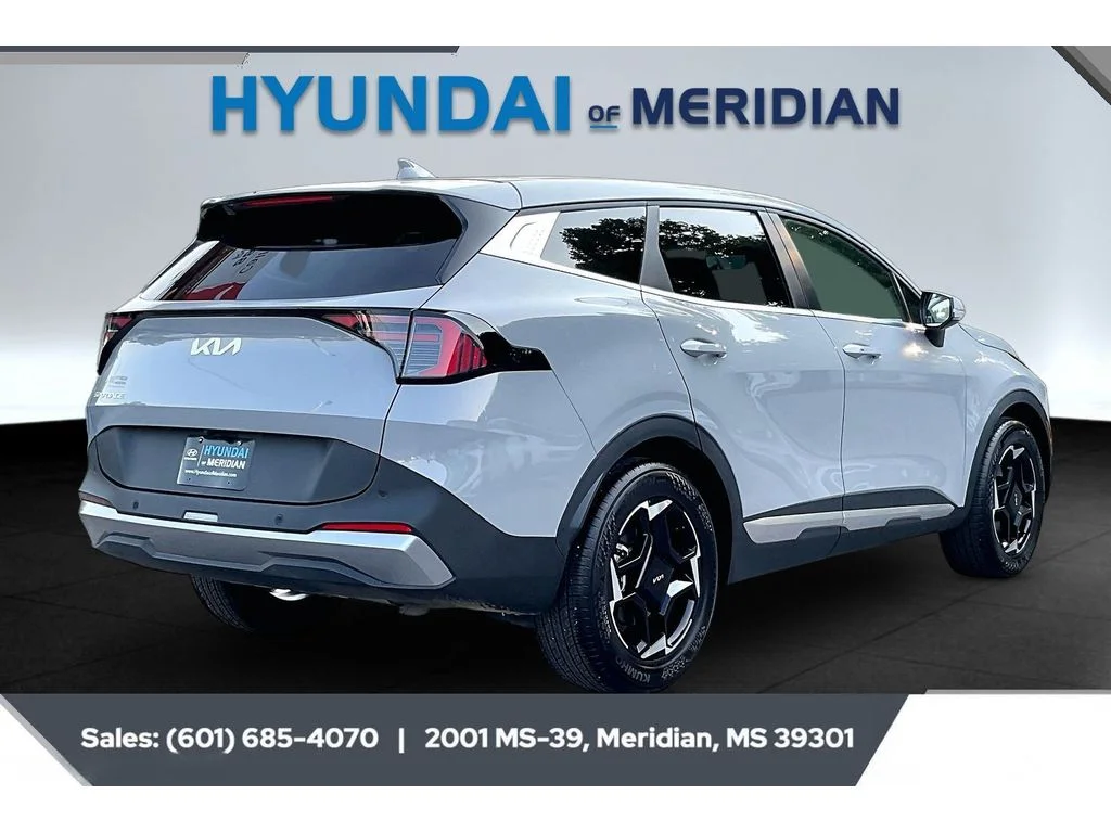 Used 2026 Wolf Gray Kia EX image 11