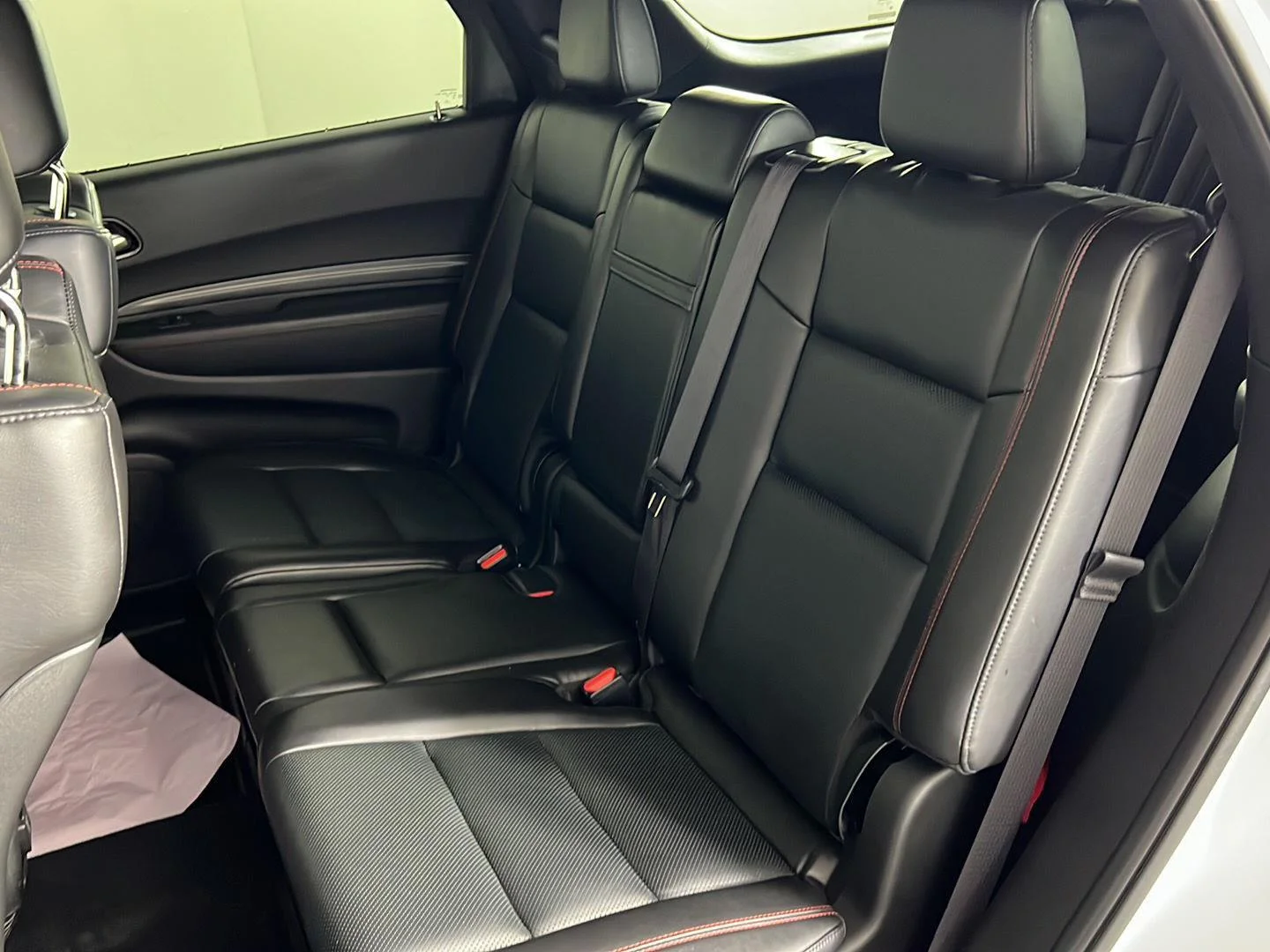 Used 2025 White Knuckle Clearcoat Dodge R/T Plus image 4
