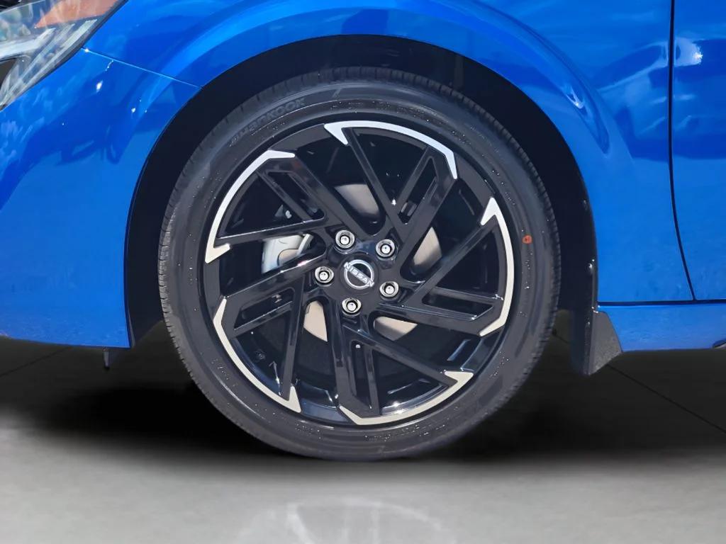 New 2026 Bluestone Pearl/Super Black Nissan SR image 24