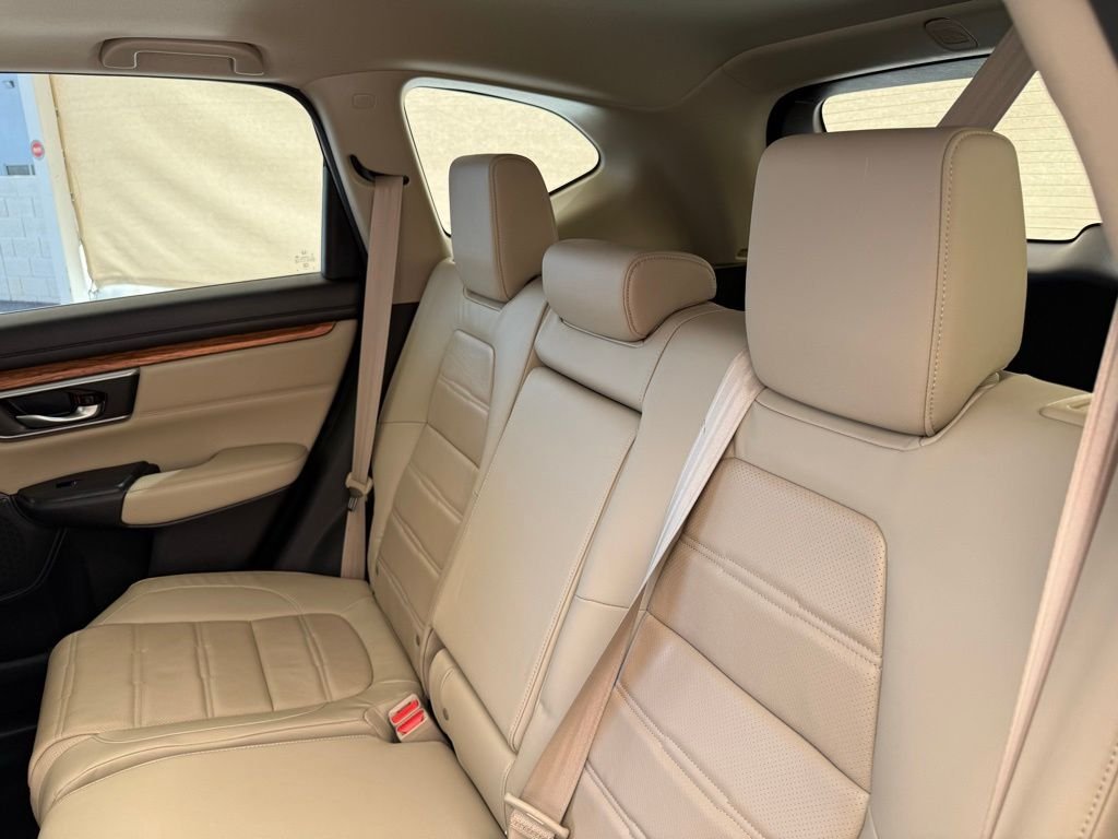 Used 2019 Molten Lava Pearl Honda Touring image 23