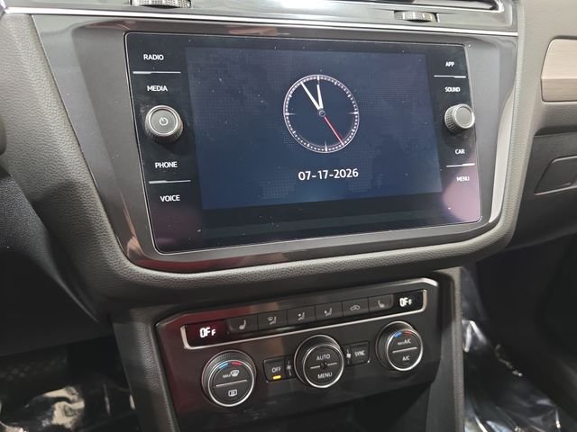 Used 2020 Gray Volkswagen  image 19