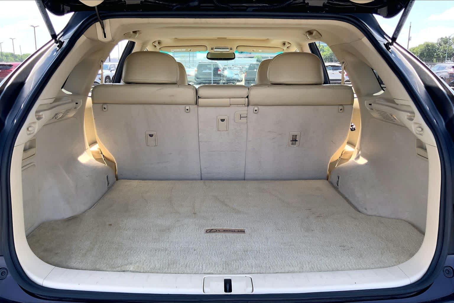Used 2013 Fire Agate Lexus  image 33
