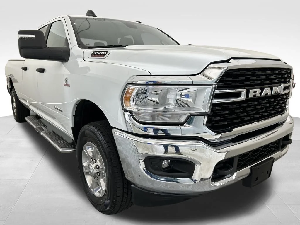 Used 2024 White Ram Big Horn image 10
