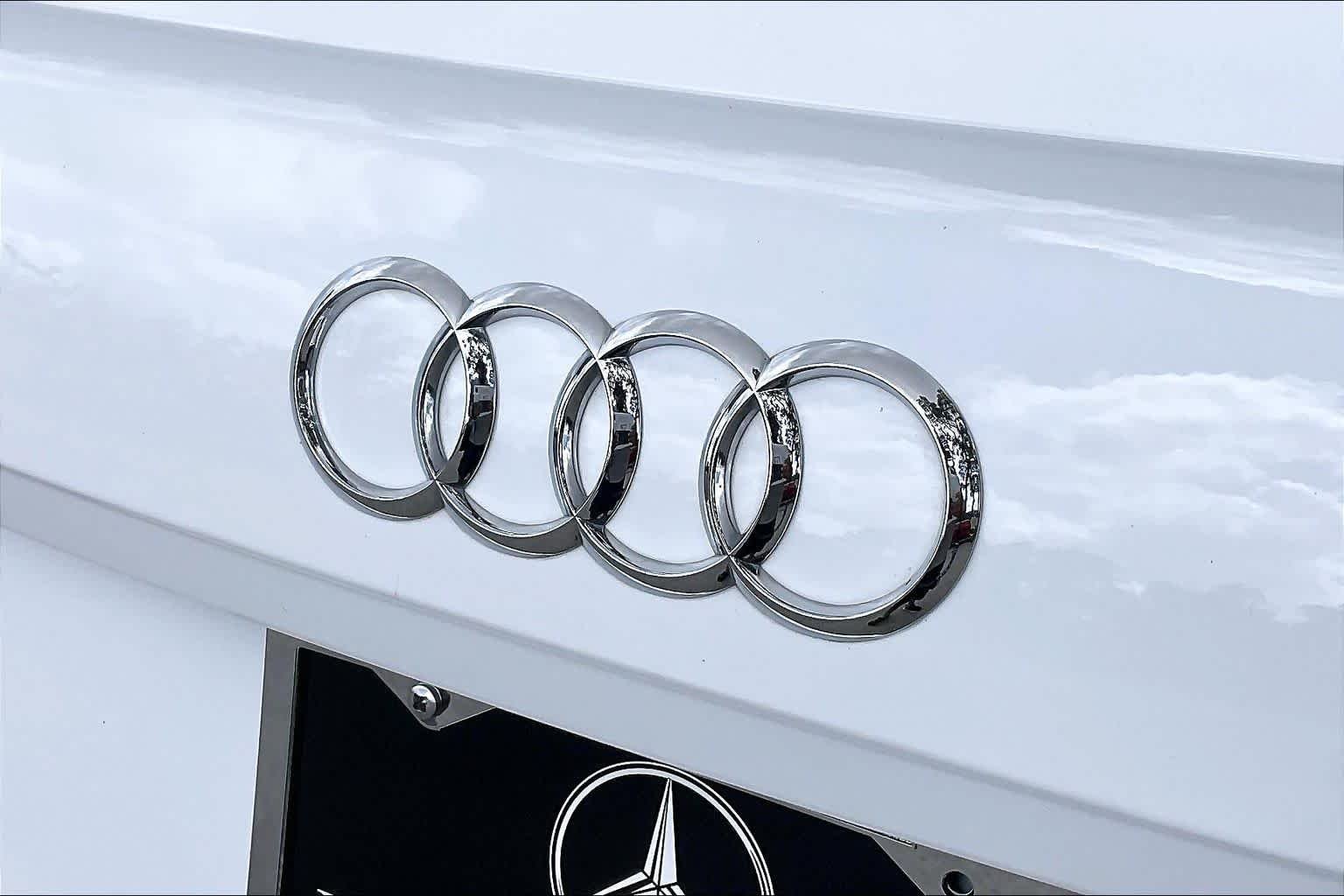 Used 2018  Audi Premium Plus image 30