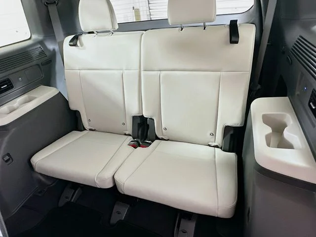 New 2026 Gray Hyundai SEL image 12