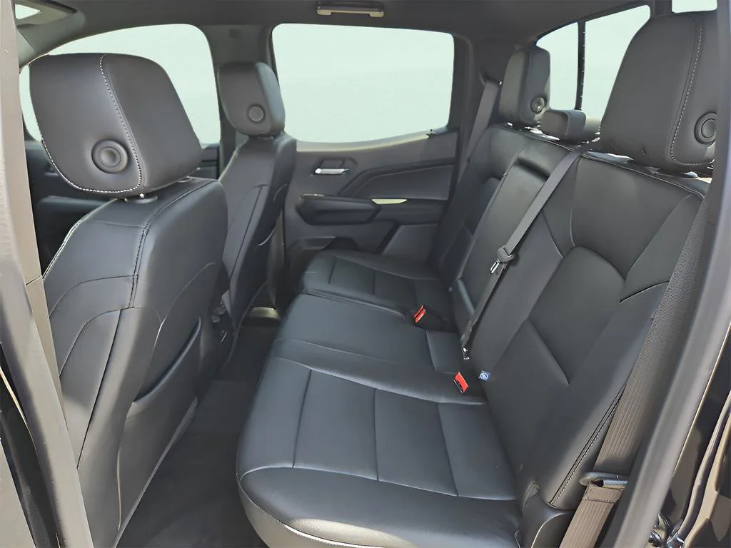 2026 Chevrolet Colorado LT - Photo 25