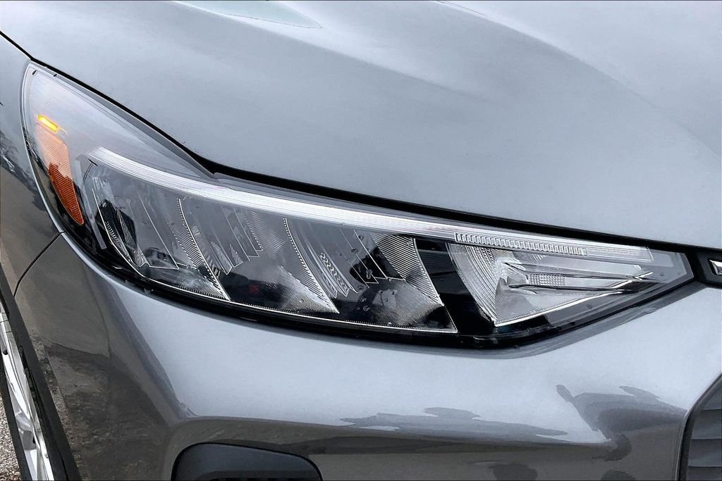 New 2026 Carbonized Gray Metallic Ford Active image 16