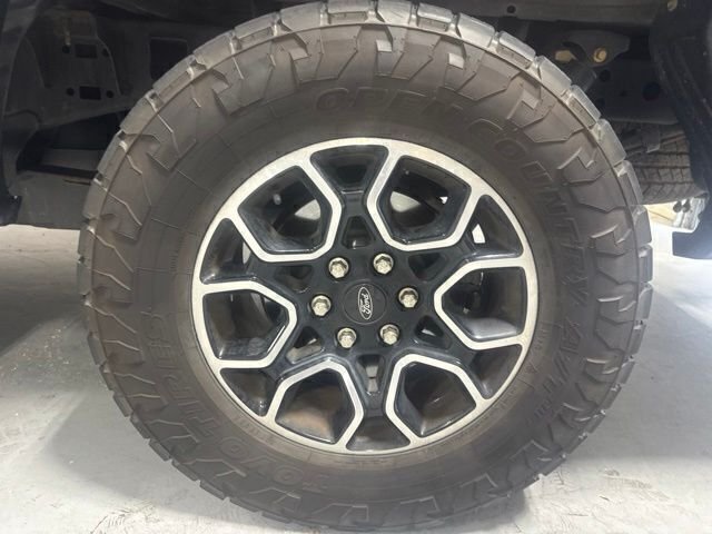 Used 2019 Black Ford Lariat image 9
