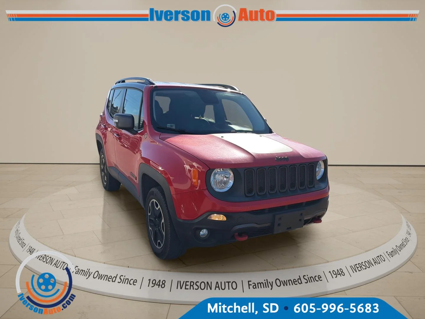 Used 2016 Colorado Red Jeep Trailhawk image 3