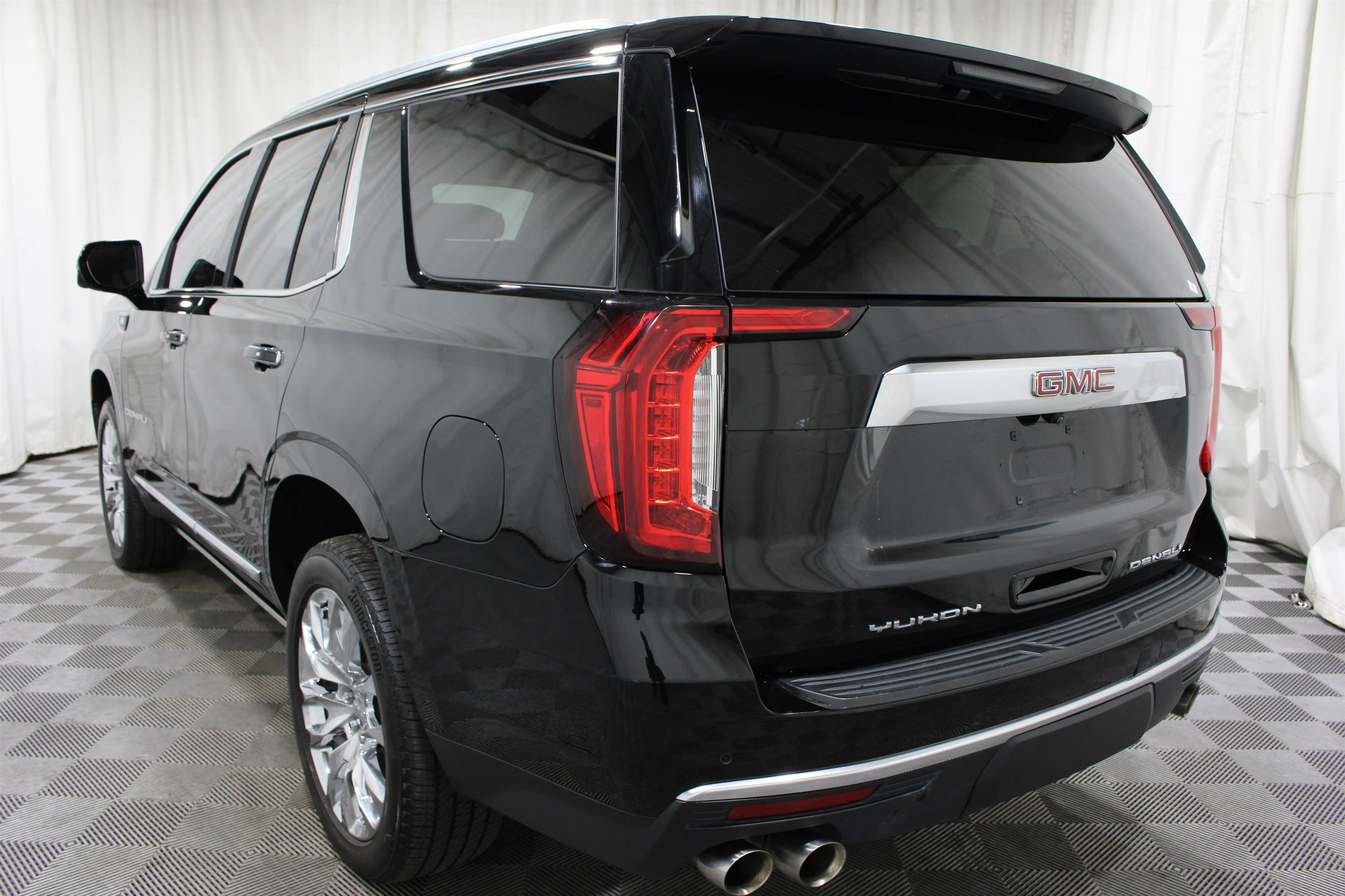 2022 GMC Yukon Denali - Photo 33