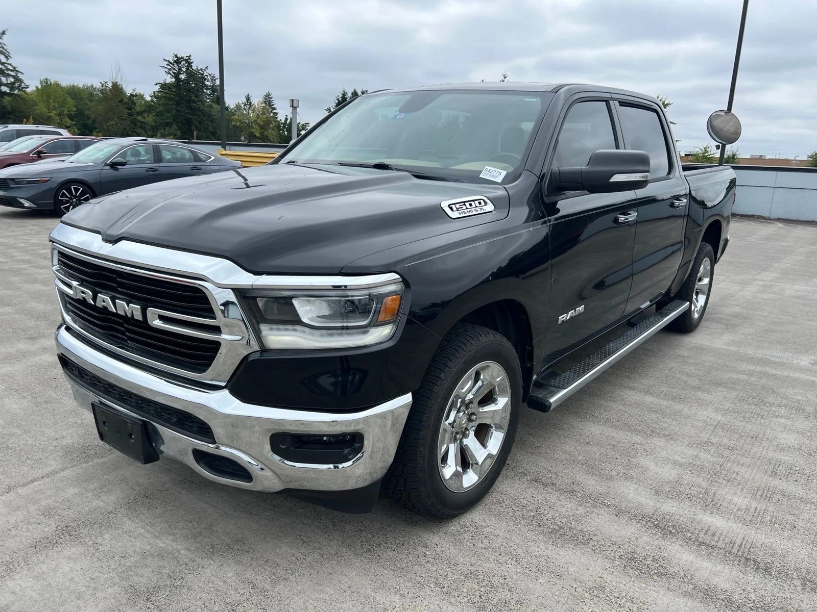 Used 2019 Diamond Black Ram Big Horn/Lone Star image 1