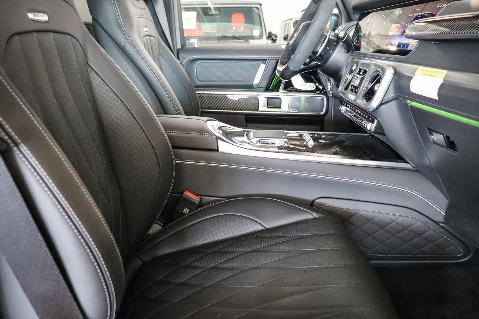 New 2027 MANUFAKTUR Night Black Magno Mercedes-Benz AMG® G 63 image 21