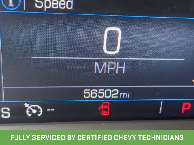 Used 2024 White GMC SLE image 27