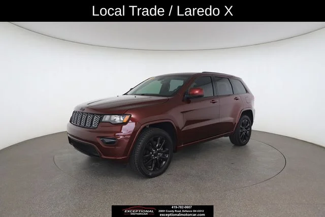 Used 2021 Red Jeep Laredo X image 3