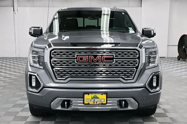 Used 2022 Satin Steel Metallic GMC Denali image 4