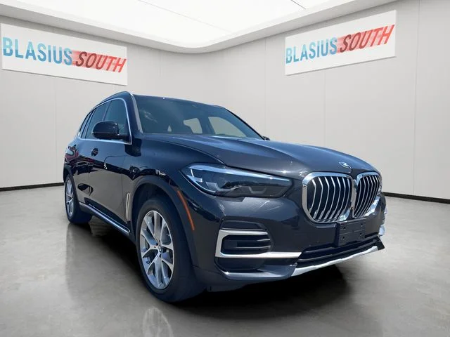 2023 BMW X5 xDrive40i's photo
