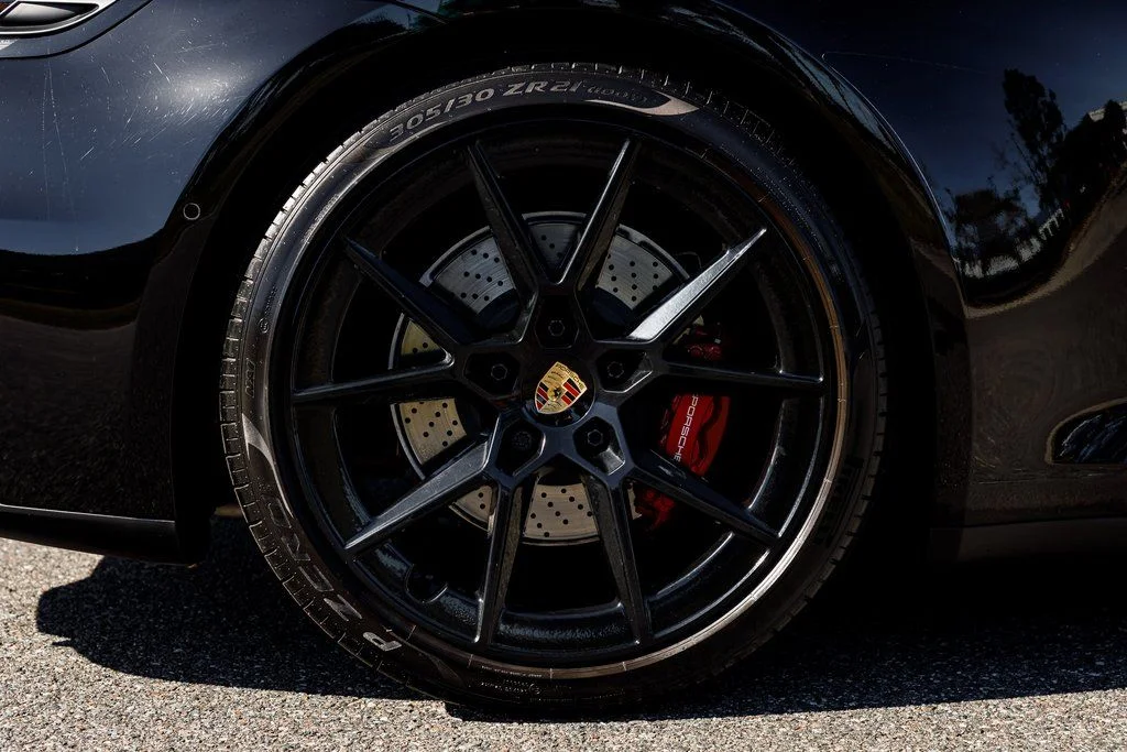 2025 Porsche 911 T - Photo 10