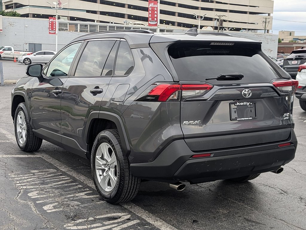 Used 2021 Midnight Black Metallic Toyota XLE image 7