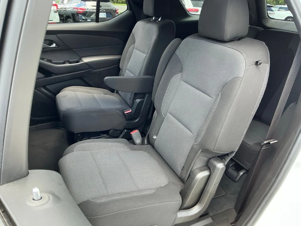 Used 2023 White Chevrolet LT image 30