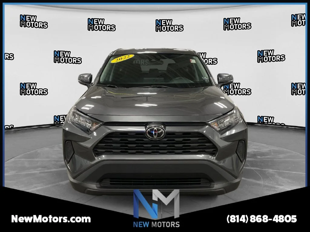 Used 2022 Magnetic Gray Metallic Toyota LE image 8