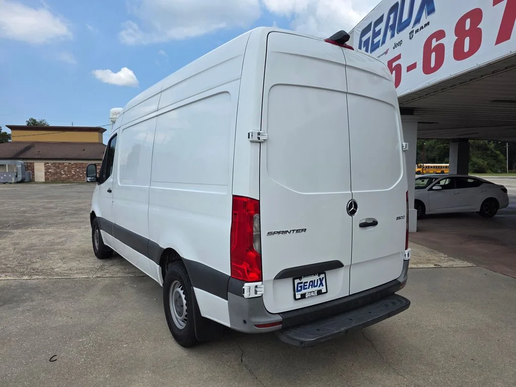 Used 2021 White Mercedes-Benz Cargo 144 WB image 5