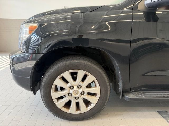 Used 2016 Black Toyota Platinum image 9